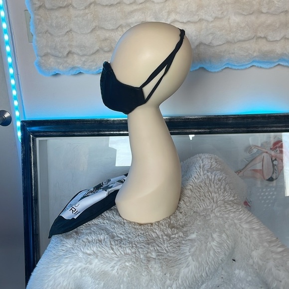 Black Leather Face Mask - Picture 3 of 7